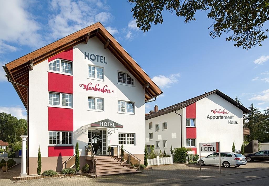 Hotel Heuboden Umkirch Kültér fotó
