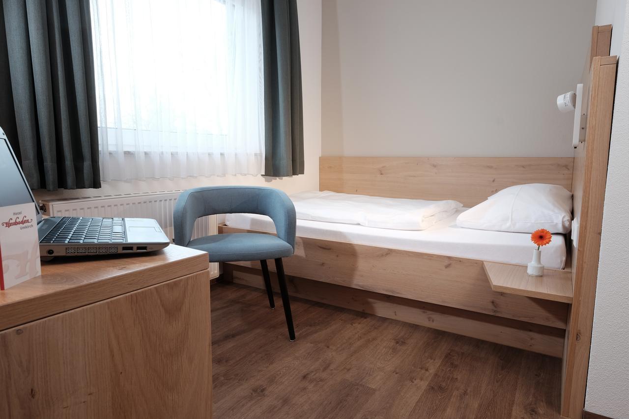 Hotel Heuboden Umkirch Kültér fotó
